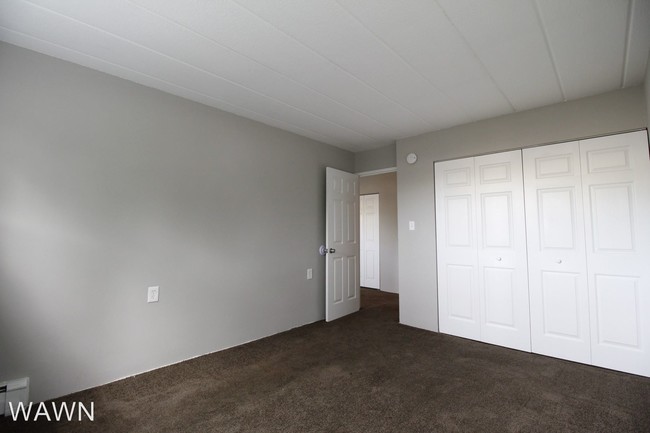 Building Photo - 309 N White Horse Pike