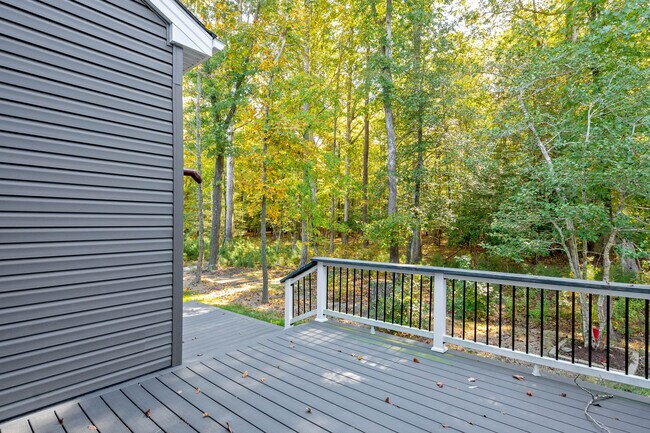 Building Photo - 22395 Arbor Cir