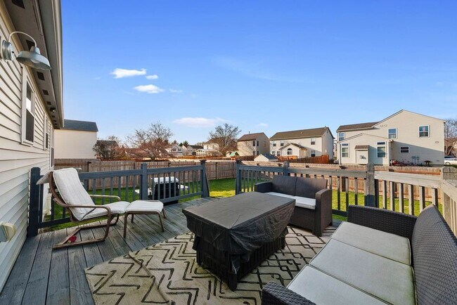 Building Photo - 5512 Meadow Passage Dr