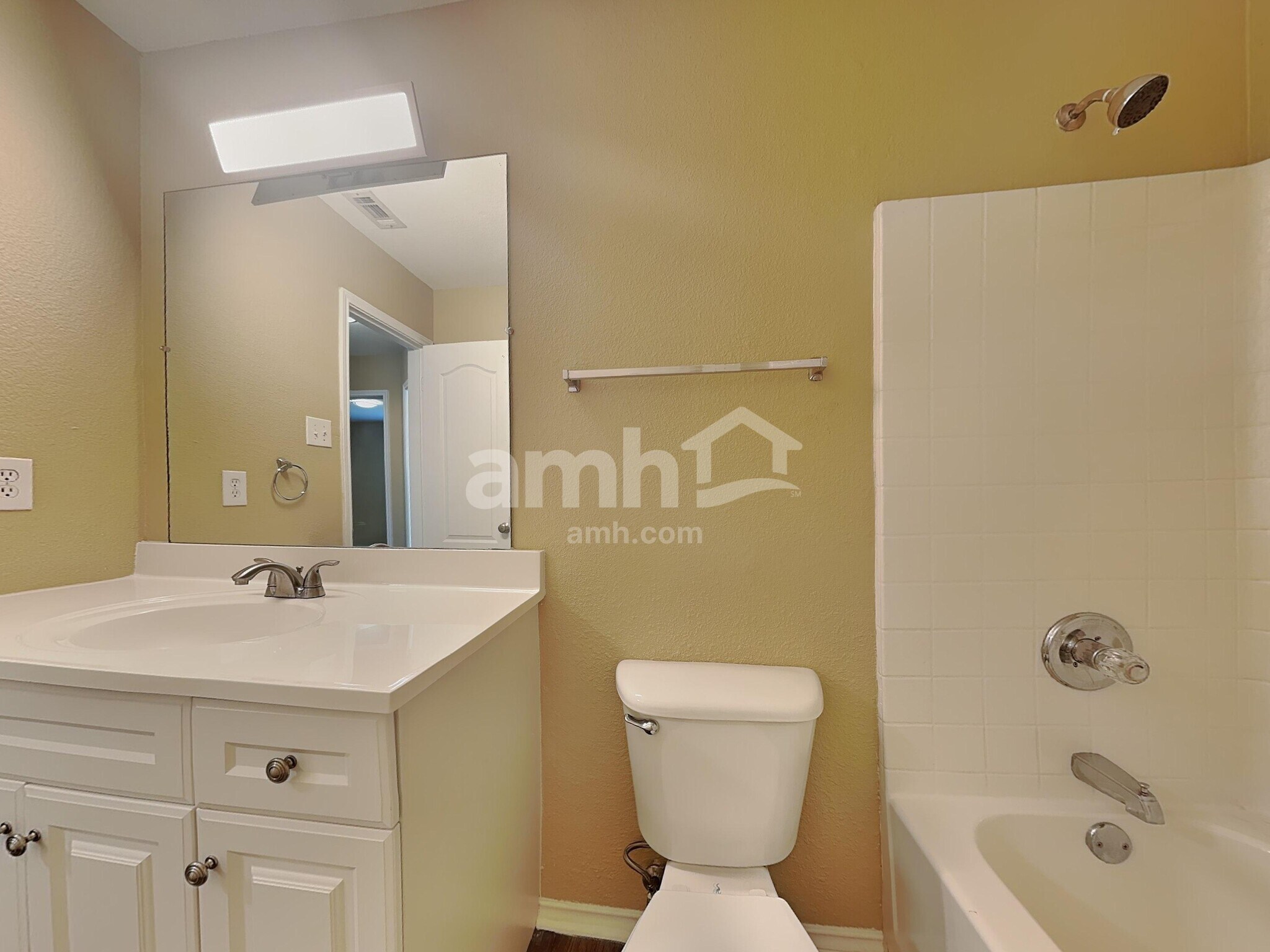 Building Photo - 1313 Gray Dawn Dr