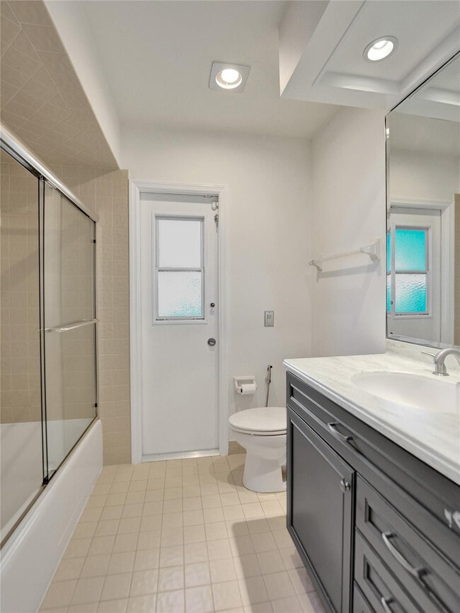 Building Photo - 21349 Placida Terrace