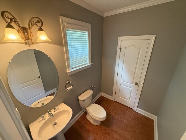 Building Photo - 3730 Clay Ct