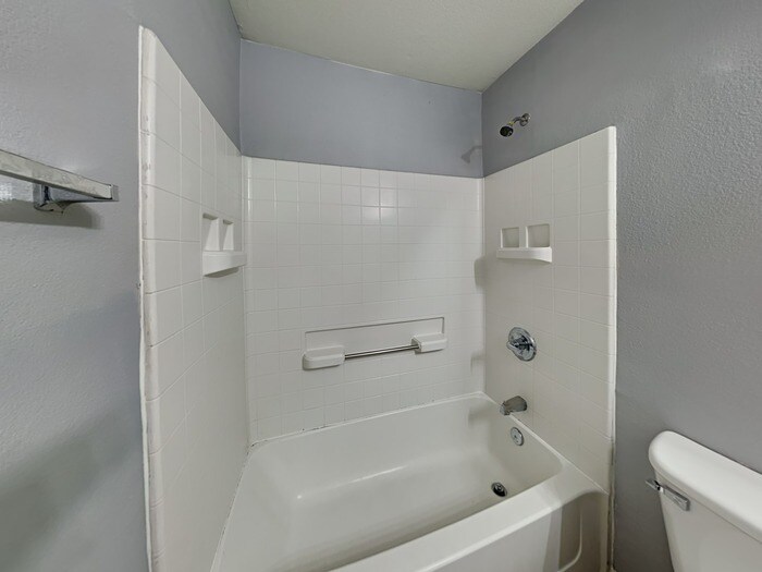 Building Photo - 1105 Chute 1 Ct