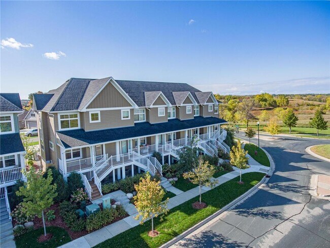 Building Photo - 2980 Clover Ridge Dr