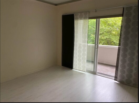 Building Photo - 1710 S Harbor Way