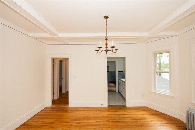 Building Photo - 51 S Lenox St