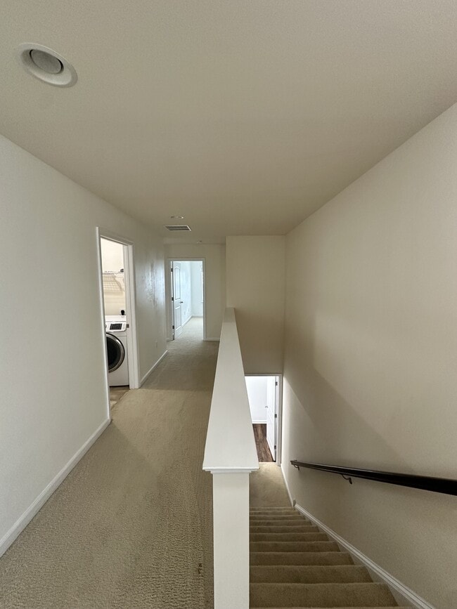 Building Photo - 255 Wilmore Dr