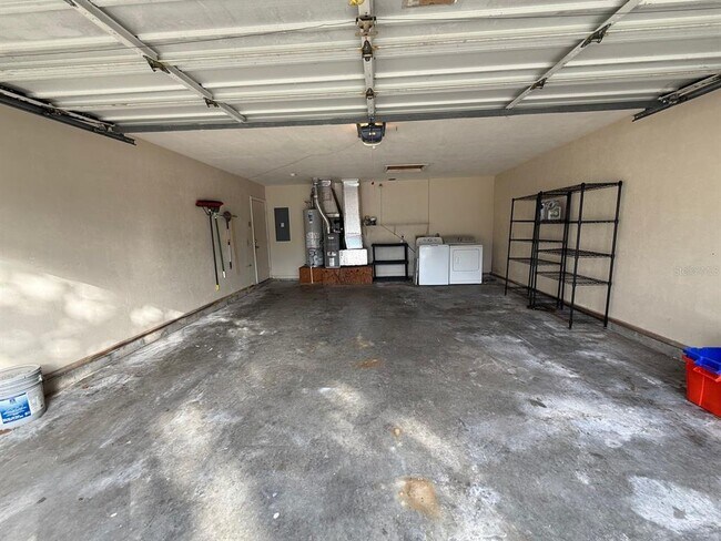 Building Photo - 2260 NW 41st Pl