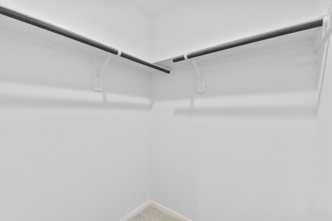 Building Photo - 21455 Carosella Dr