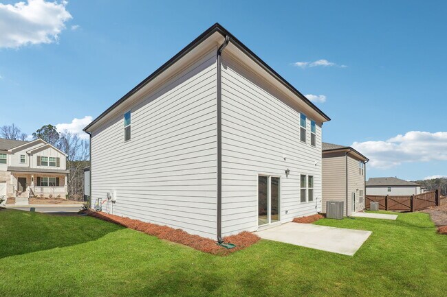 Building Photo - 633 Groover St