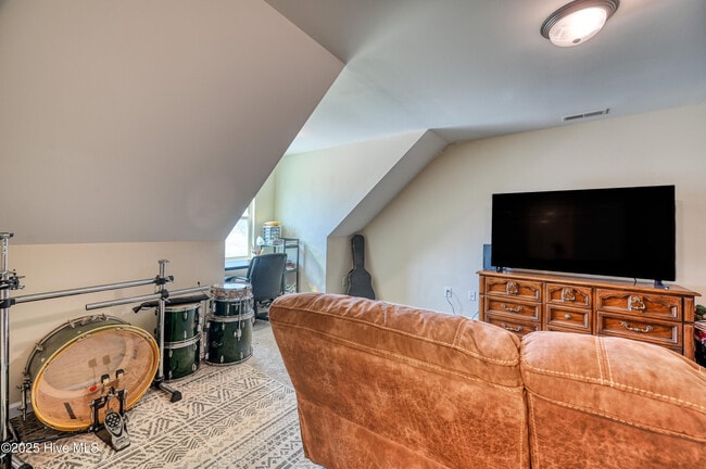 Building Photo - 307 Windward Landing