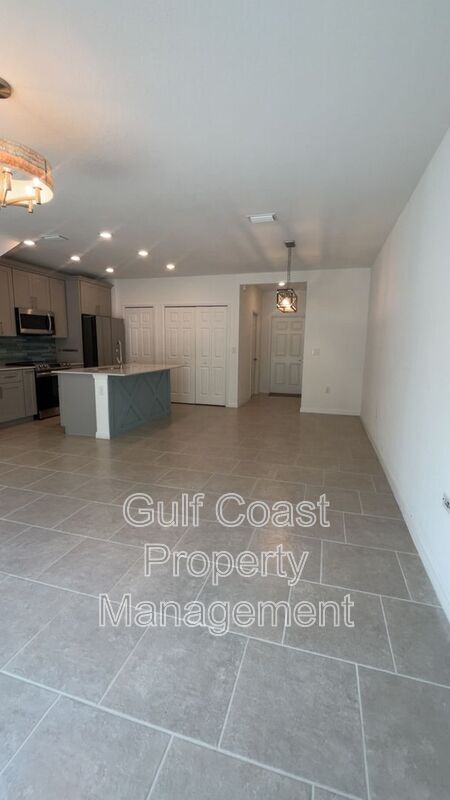 Building Photo - 14195 Oviedo Pl