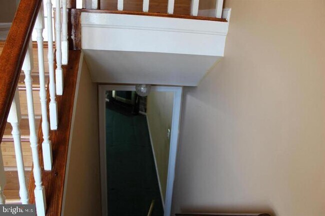 Building Photo - 1086 Travis Ln