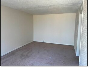 Building Photo - Spacious, affordable two bedroom townhouse...