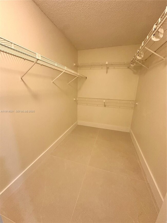 Building Photo - 5151 SW 121st Terrace