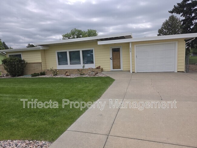 Building Photo - 630 N Taft Hill Rd