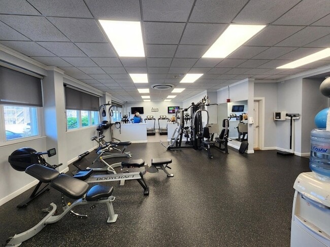 Building Photo - 9400 Atlantic Ave