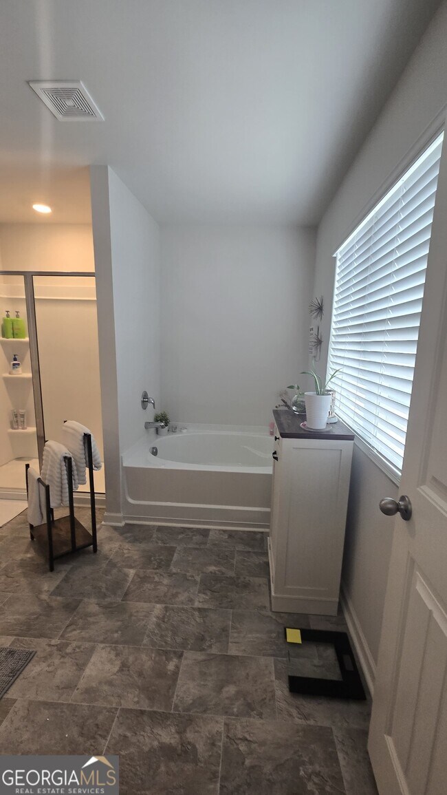 Building Photo - 364 Stoneybrook Dr