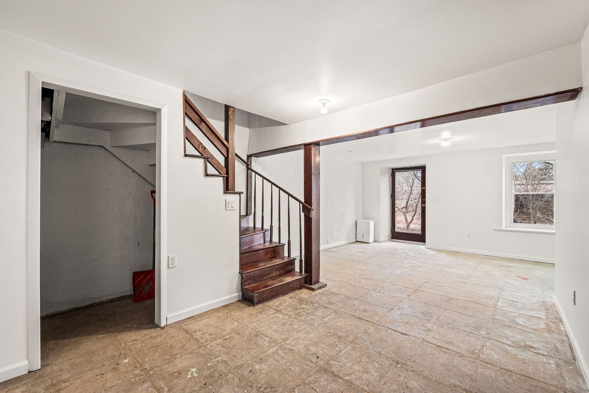 Building Photo - 18 N Brandywine Ave