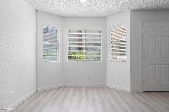 Building Photo - 1409 Cinder Rock Dr