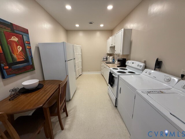 Building Photo - 101 S Main St