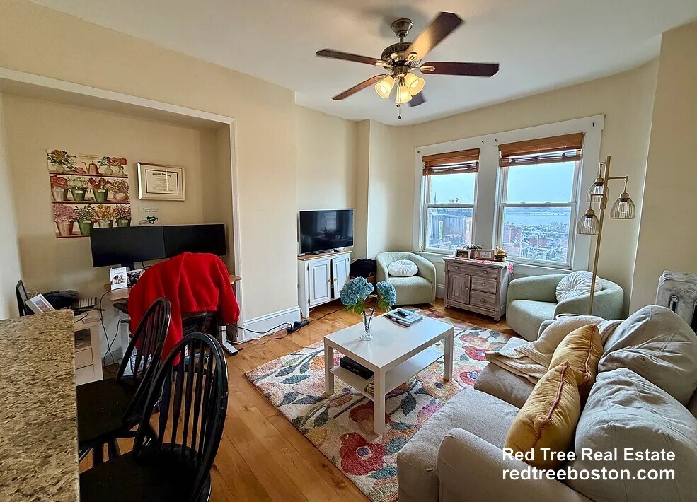 Unit 17 - 106 Myrtle St