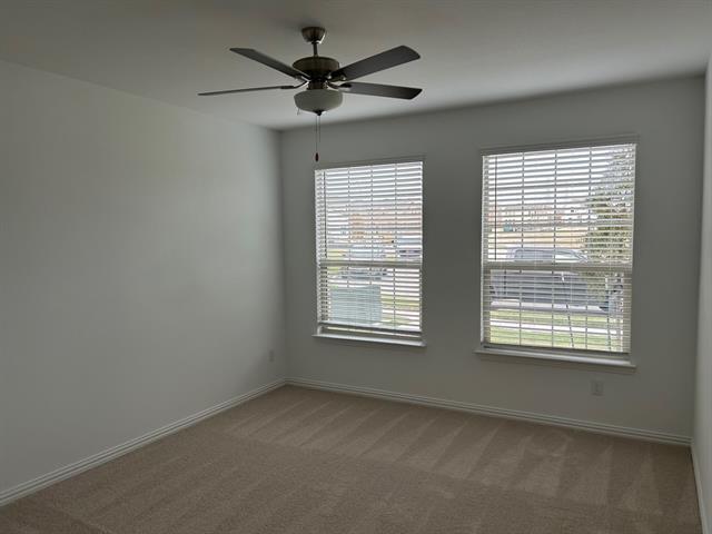 Building Photo - 2517 Maplehurst Dr