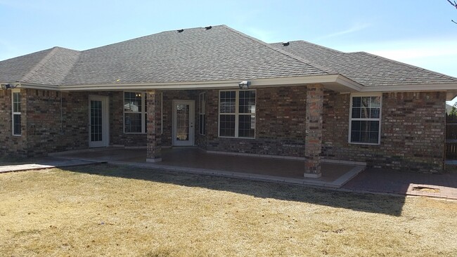 Building Photo - LARGE HOME IN ZIA SCHOOL DISTRICT