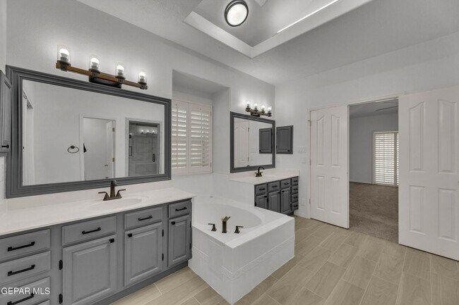 Building Photo - 1325 Whirlaway Dr