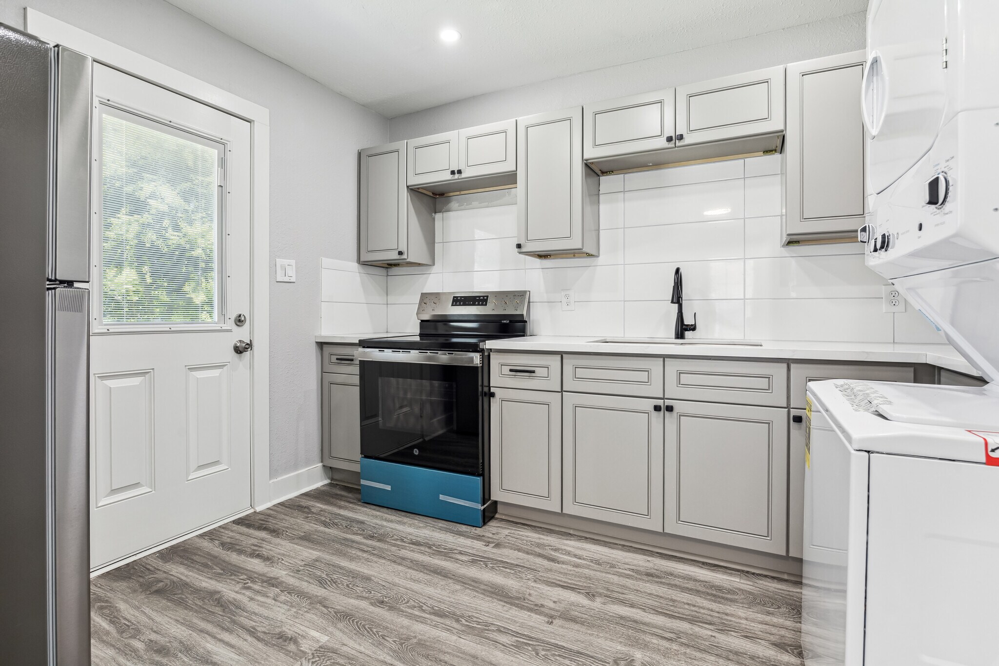 Building Photo - 3431 Rosedale St