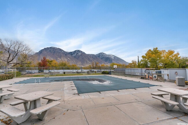 Building Photo - Beautiful Provo Condo with All the Amenities!