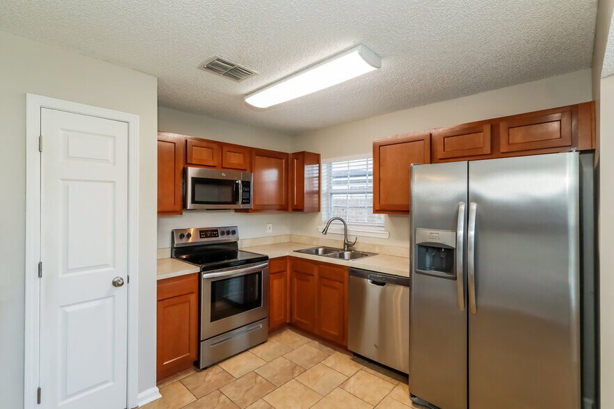 Building Photo - 2994 Quapaw Trail