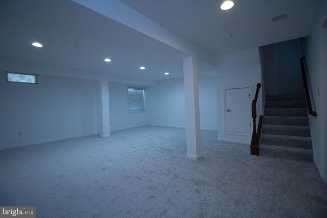 Building Photo - 143 Margaretta Dr