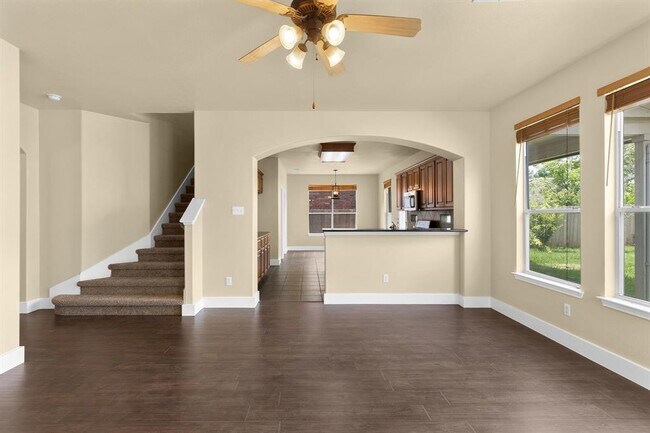 Building Photo - 10128 Channel Island Dr