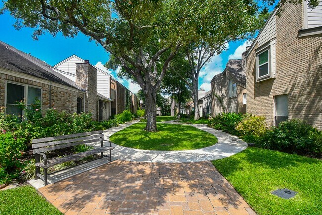 Building Photo - 12625 Memorial Dr