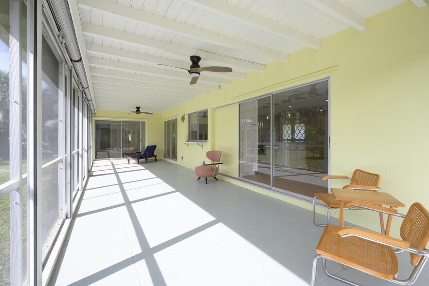 Building Photo - 912 Marlin Cir