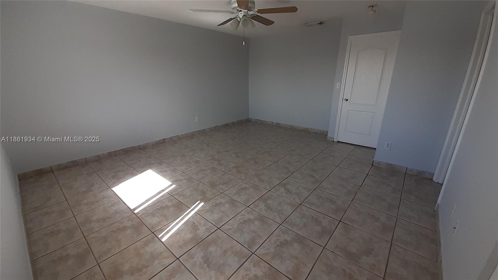Building Photo - 7640 NW 182nd Ter