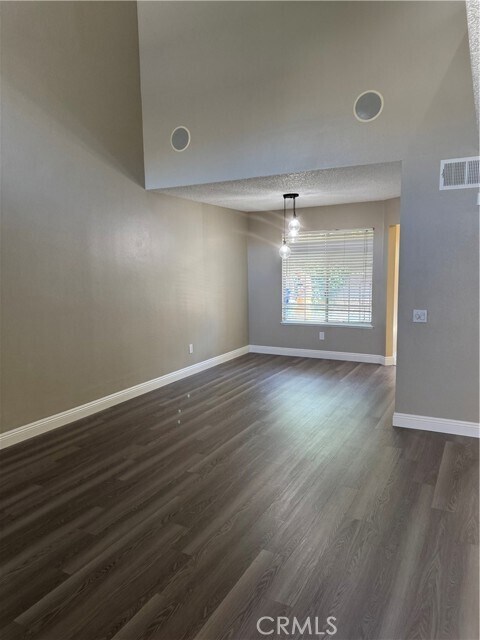 Building Photo - 7325 Belpine Pl