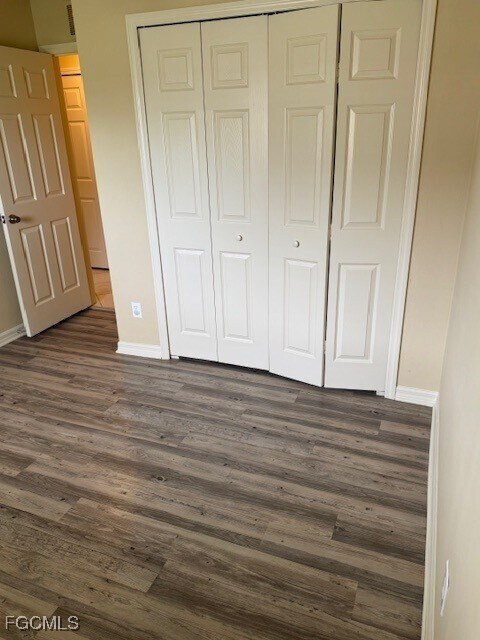 Building Photo - 2303 NW 37th Ave