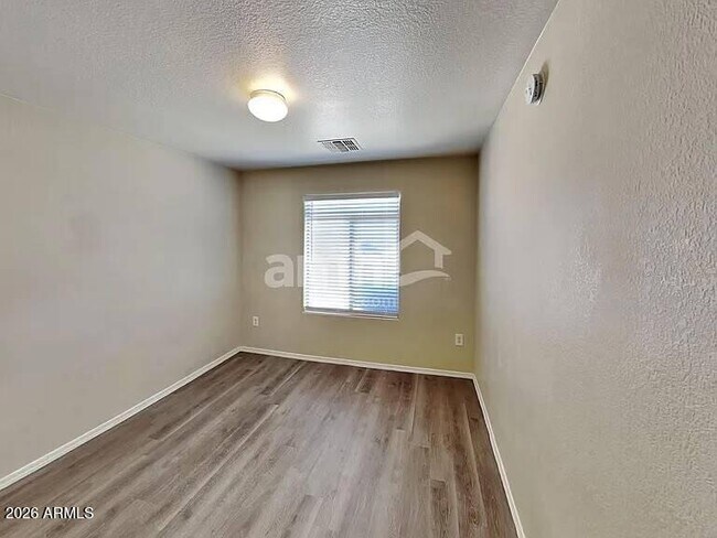 Building Photo - 6380 E Butte Stone Dr