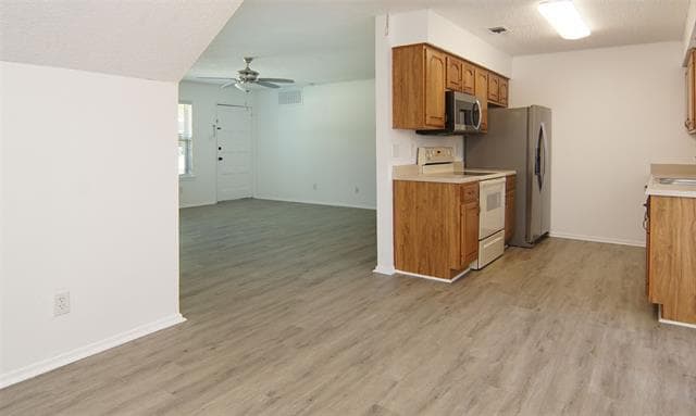 Building Photo - 636 Timberline Dr