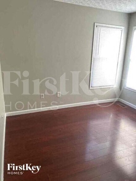 Building Photo - 248 Westmark Ct