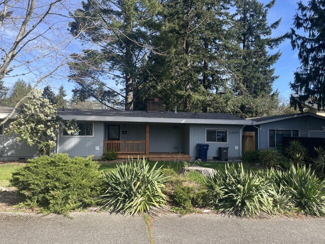 Building Photo - 4605 237th Pl SW