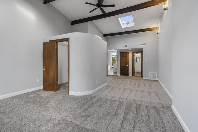 Building Photo - 1713 Linden Ave