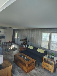 Building Photo - 3601 Hill Ave