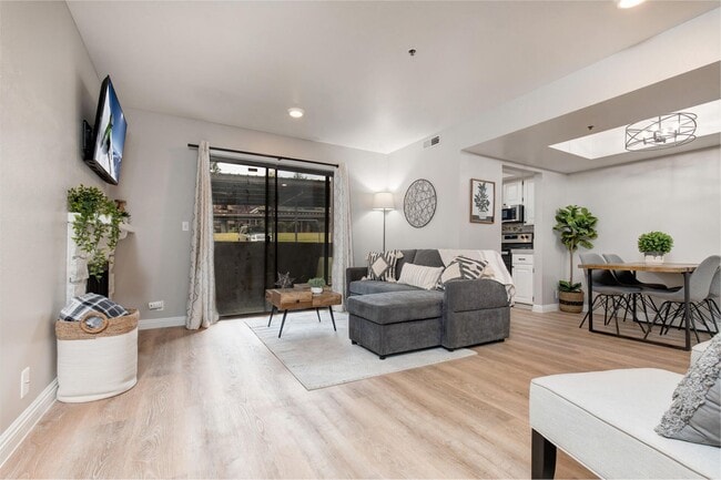 Building Photo - 2 Bedroom/ 2 Bathroom | FURNISHED | TV and Internet Included | Dog Considered