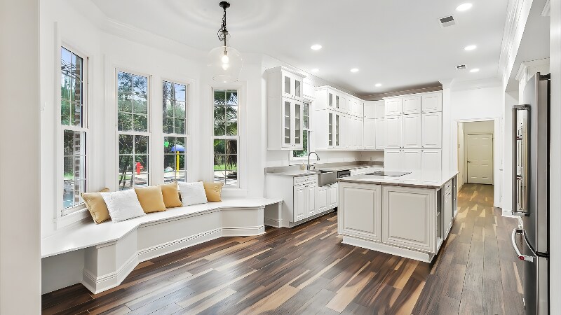 Building Photo - 126 Rue De La Paix