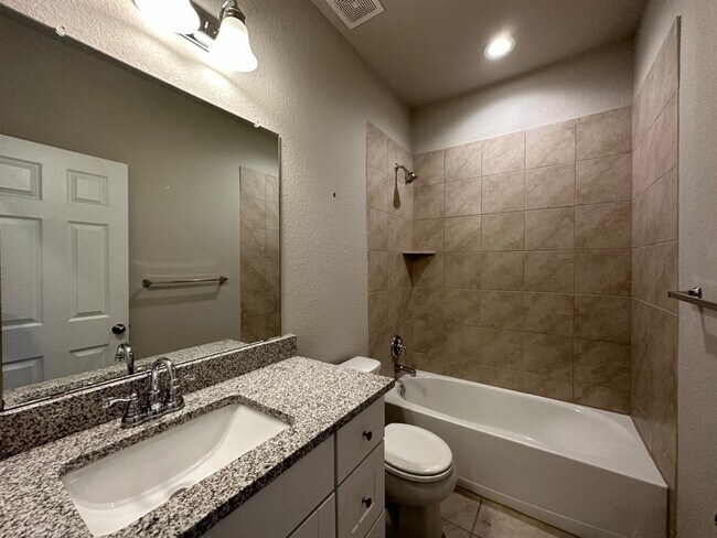 Building Photo - 10901 Mickelson Dr