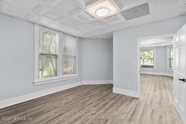 Building Photo - 2150 Park St