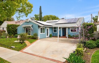 Building Photo - 5816 Lemona Ave